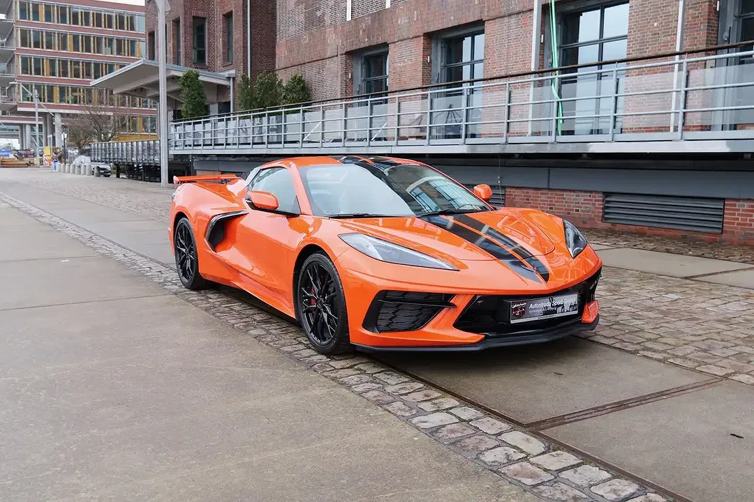 Corvette Stingray 3LT - Thumbnail 3