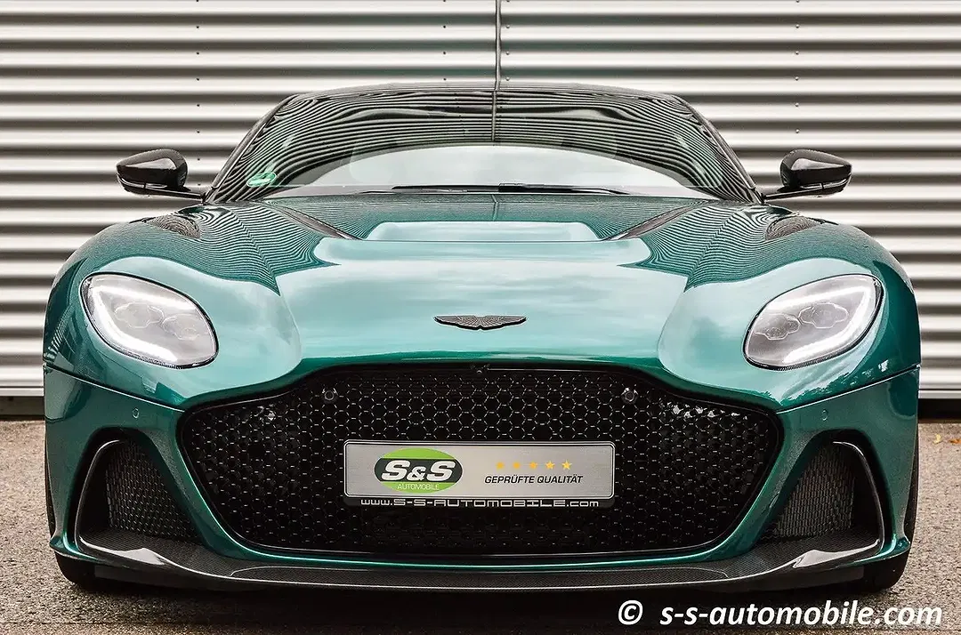 Aston Martin DBS 770 Ultimate - Thumbnail 14