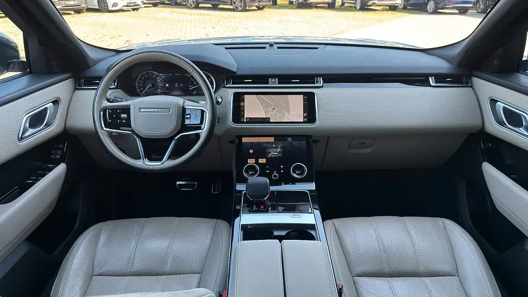 Land Rover Range Rover Velar R-Dynamic SE - Thumbnail 11