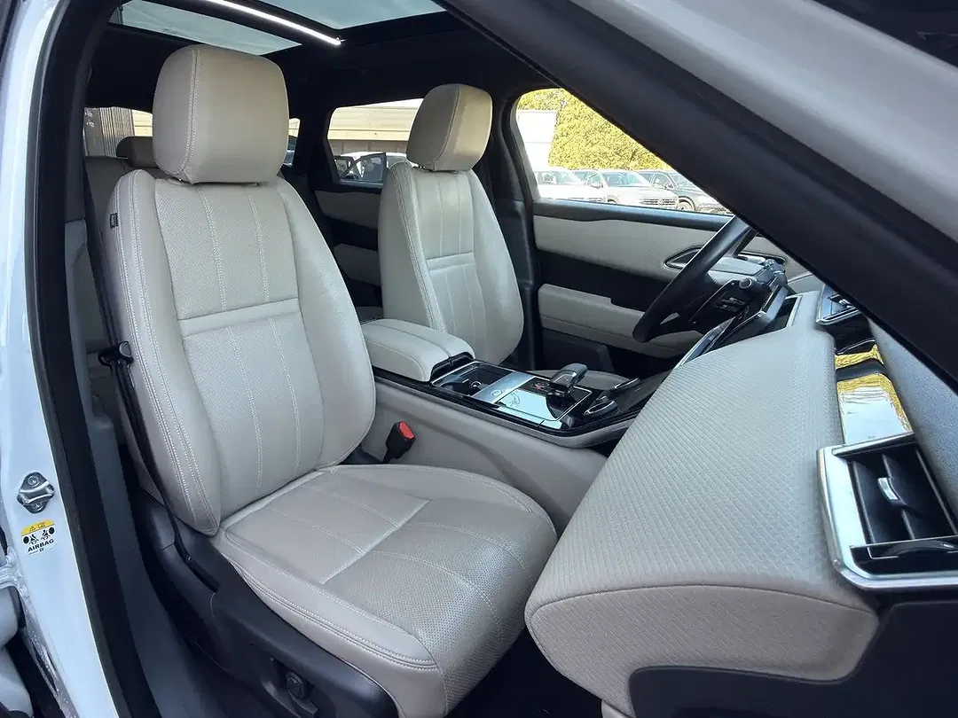 Land Rover Range Rover Velar R-Dynamic SE - Thumbnail 22