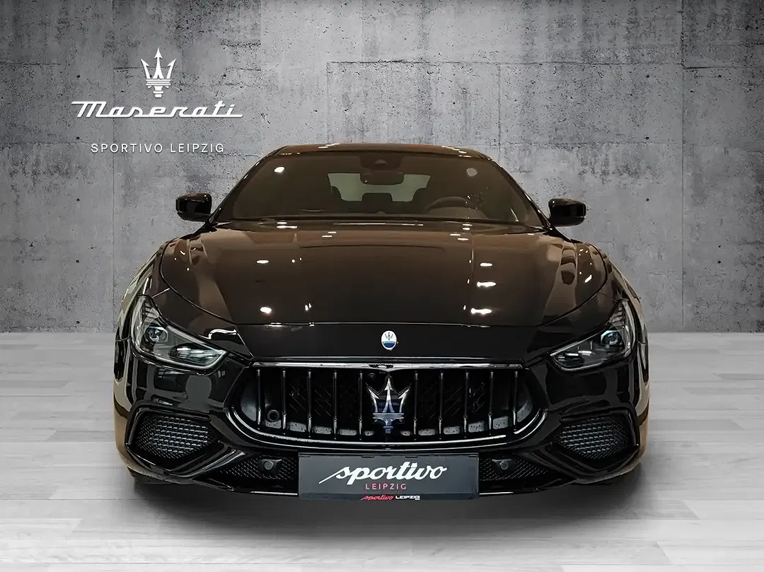Maserati Ghibli Ultima Modena - Thumbnail 3