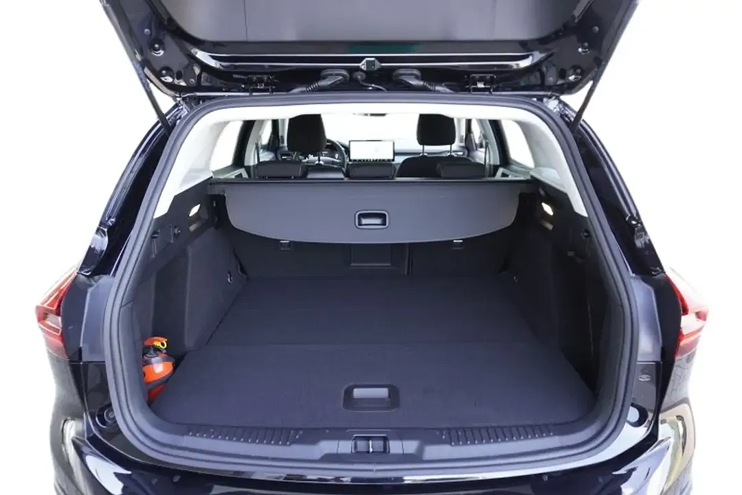 Ford Focus 1.0 Active X - Thumbnail 14