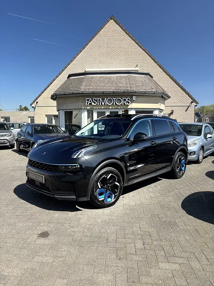 Lynk & Co 01 - Afbeelding 1