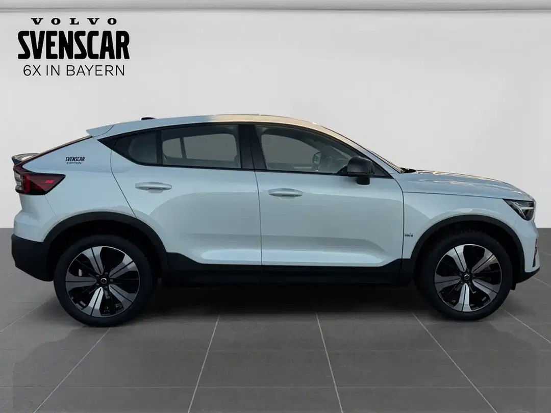 Volvo C40 EV Recharge Plus - Thumbnail 4