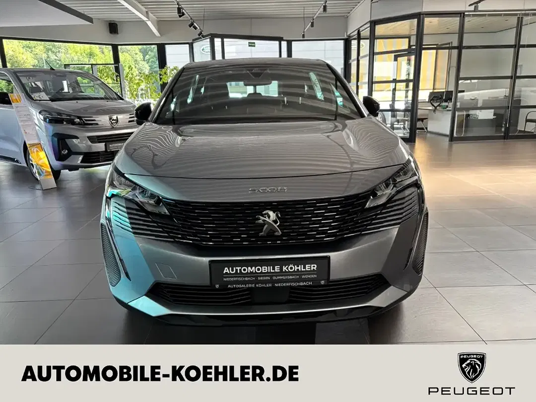 Peugeot 5008 PureTech Active Pack - foto 1