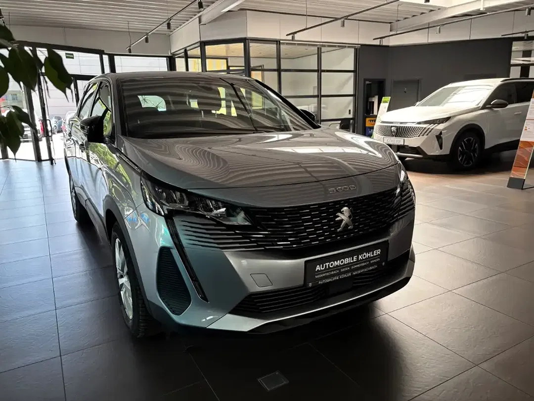 Peugeot 5008 PureTech Active Pack - Thumbnail 3