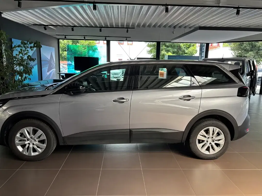 Peugeot 5008 PureTech Active Pack - Thumbnail 8