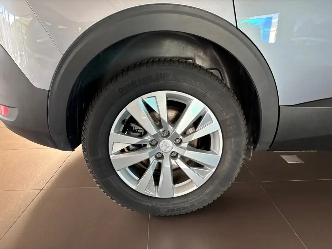Peugeot 5008 PureTech Active Pack - Thumbnail 9
