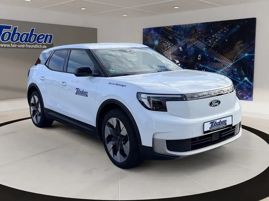 Ford Explorer Premium - Thumbnail 3