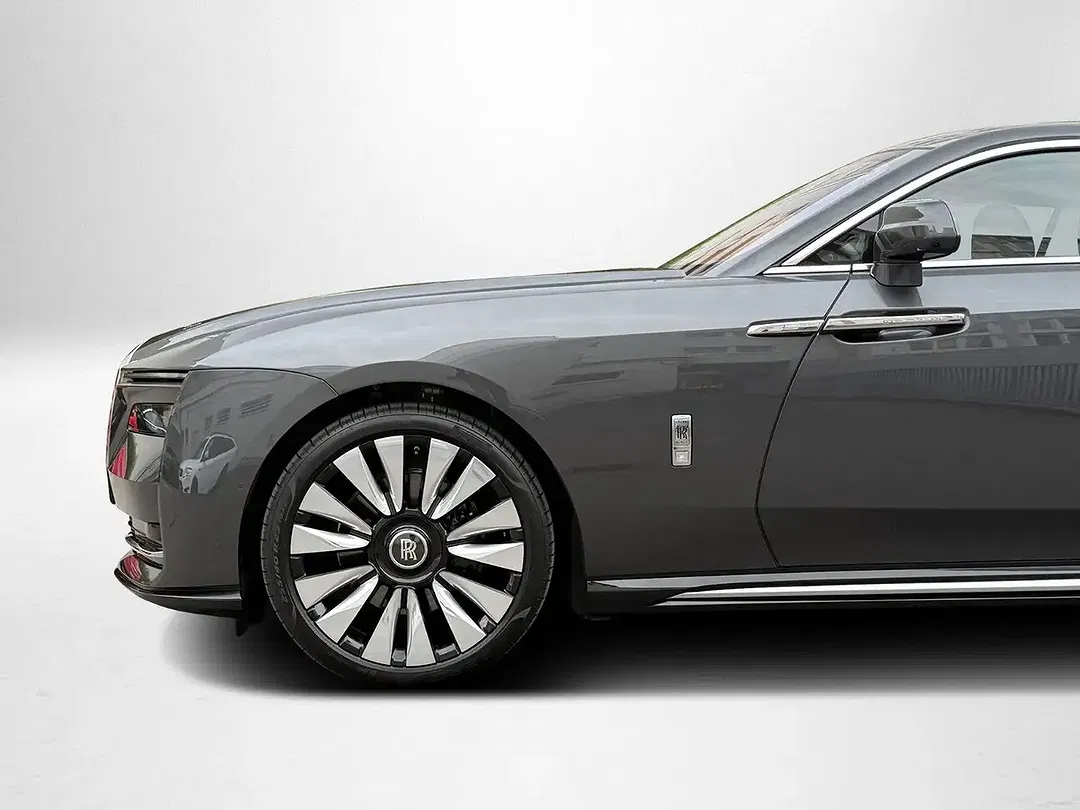 Rolls-Royce Spectre - Thumbnail 10