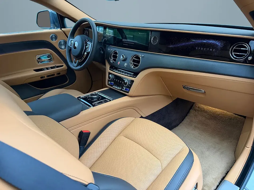 Rolls-Royce Spectre - Thumbnail 18