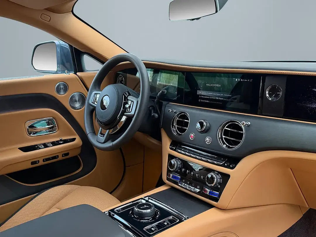 Rolls-Royce Spectre - Thumbnail 19