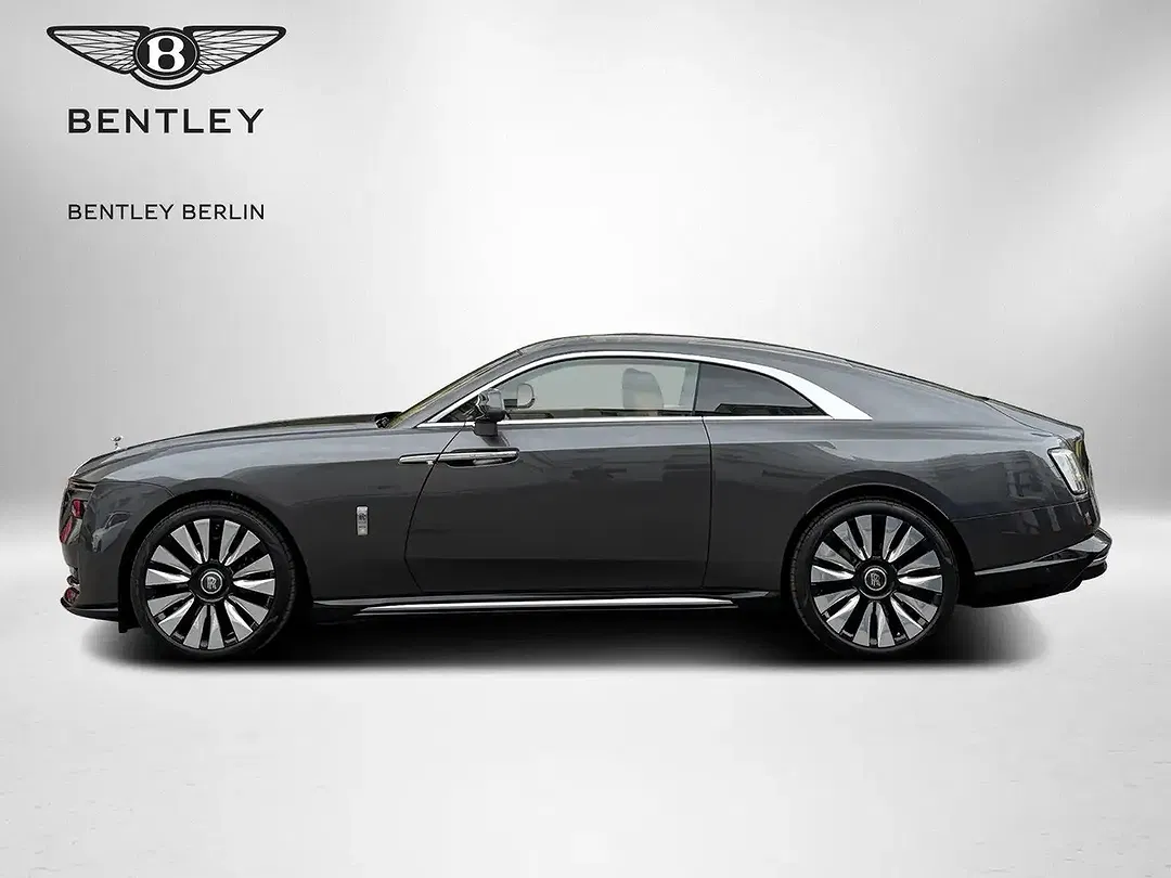 Rolls-Royce Spectre - Thumbnail 9