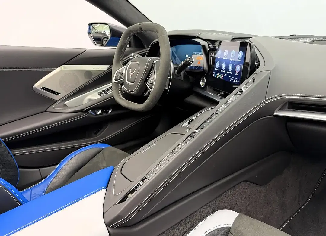 Corvette C8 6.2 V8 Z51 Performance Stingray Convertible 3LT - Thumbnail 13
