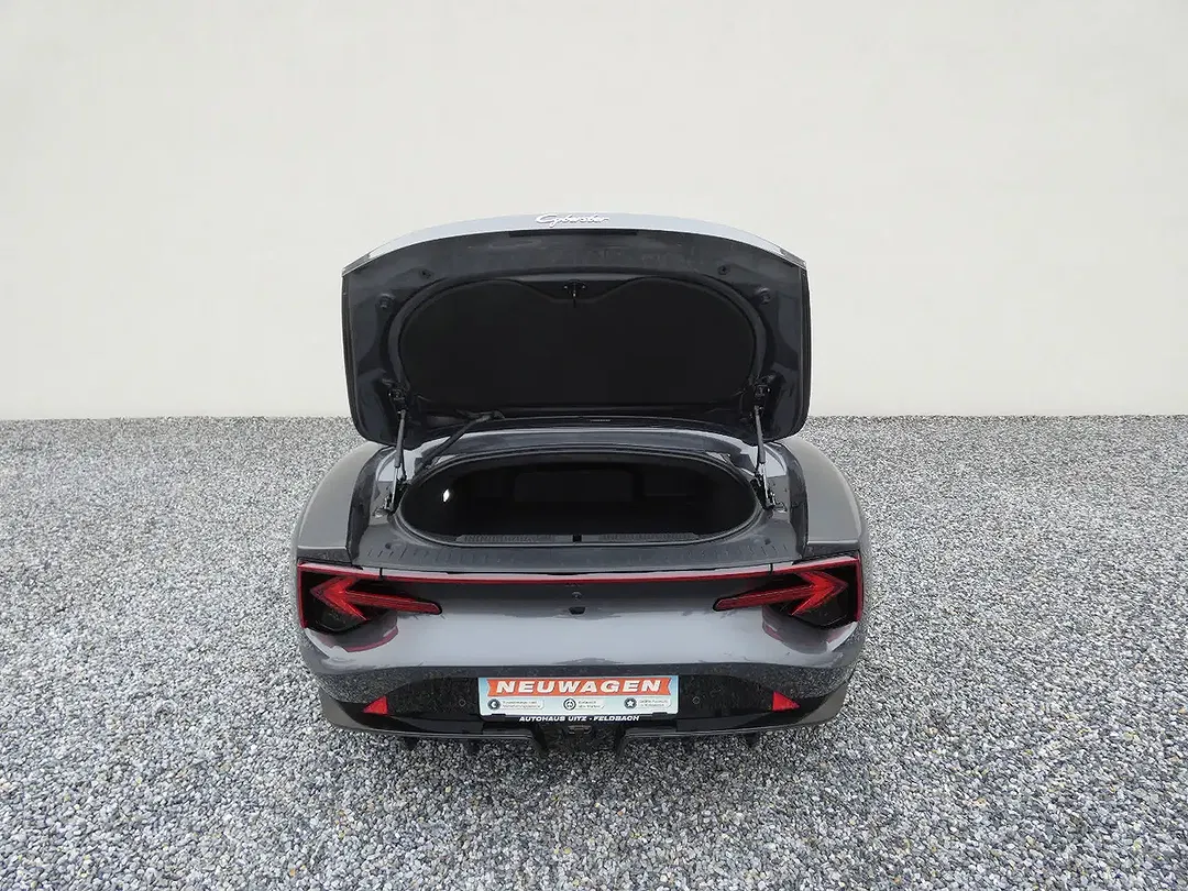 MG Cyberster GT - Thumbnail 13