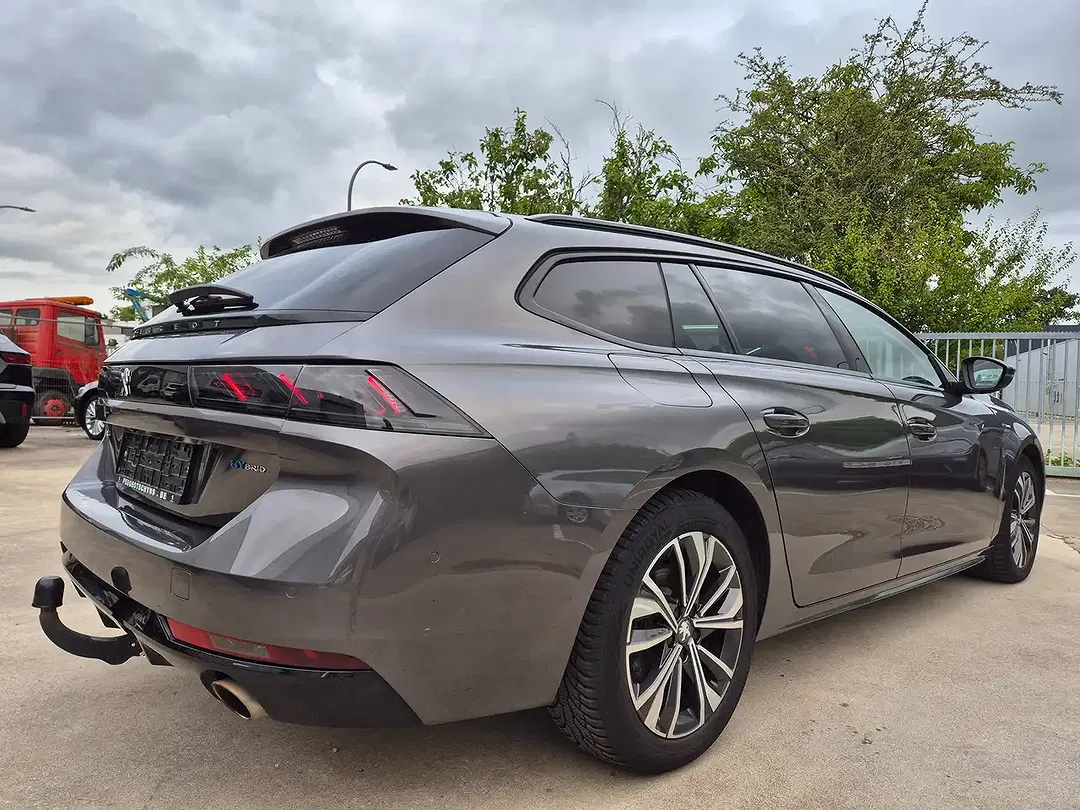 Peugeot 508 225 PHEV Hybrid Allure SW - Thumbnail 11