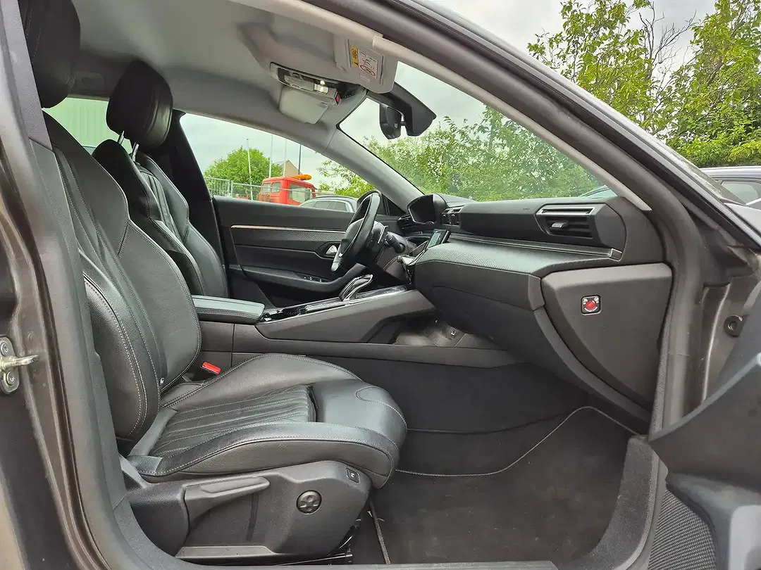 Peugeot 508 225 PHEV Hybrid Allure SW - Thumbnail 13