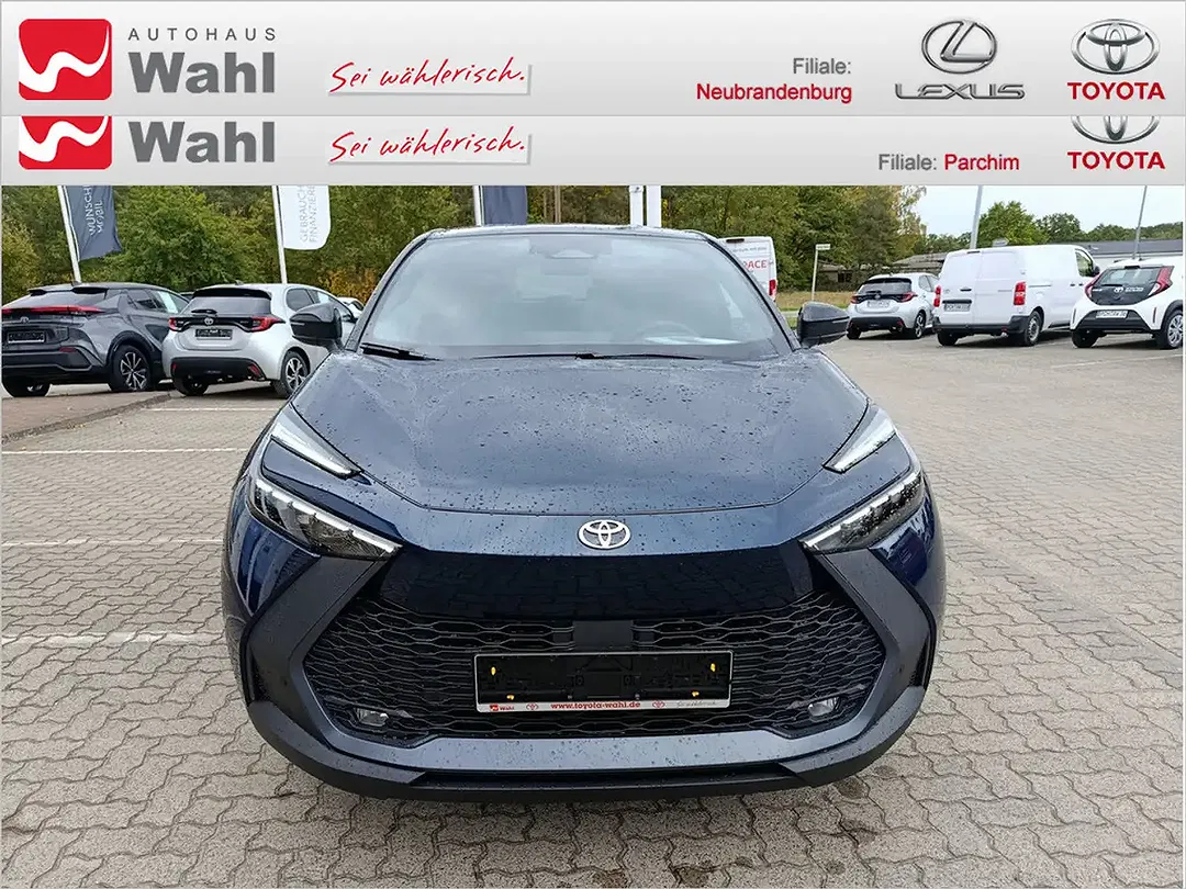 Toyota C-HR Hybrid Teamplayer - Thumbnail 5