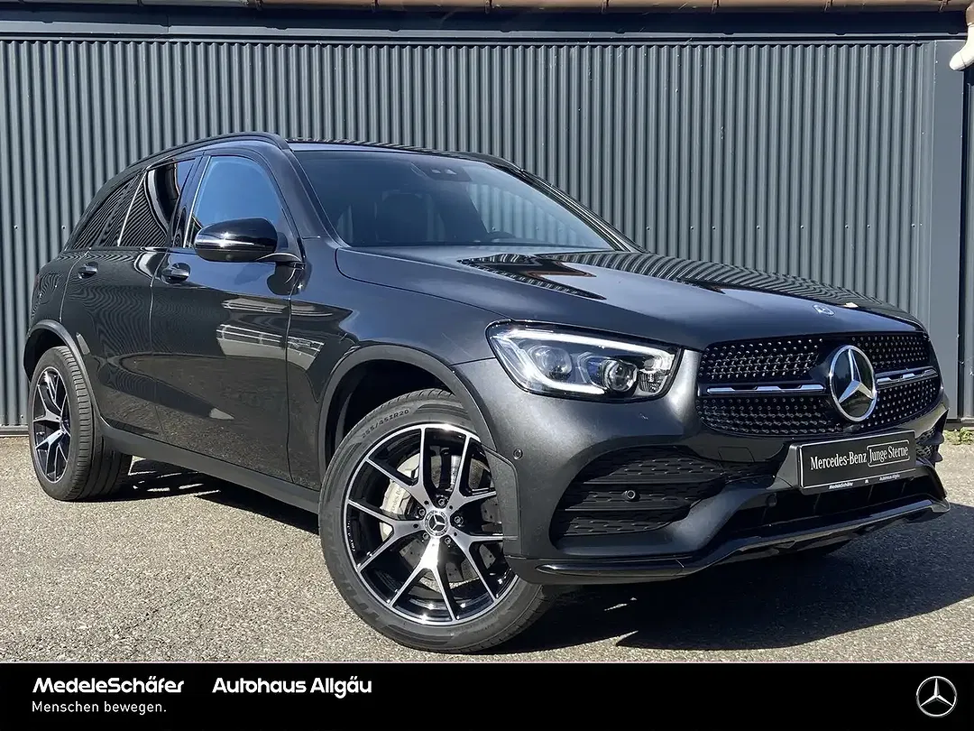 Mercedes-Benz GLC 300 4MATIC AMG Night - Thumbnail 4
