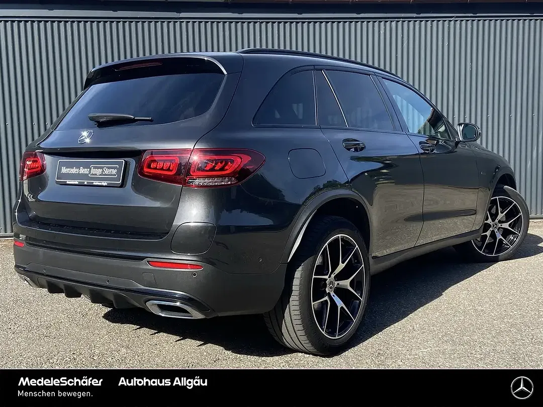Mercedes-Benz GLC 300 4MATIC AMG Night - Thumbnail 6