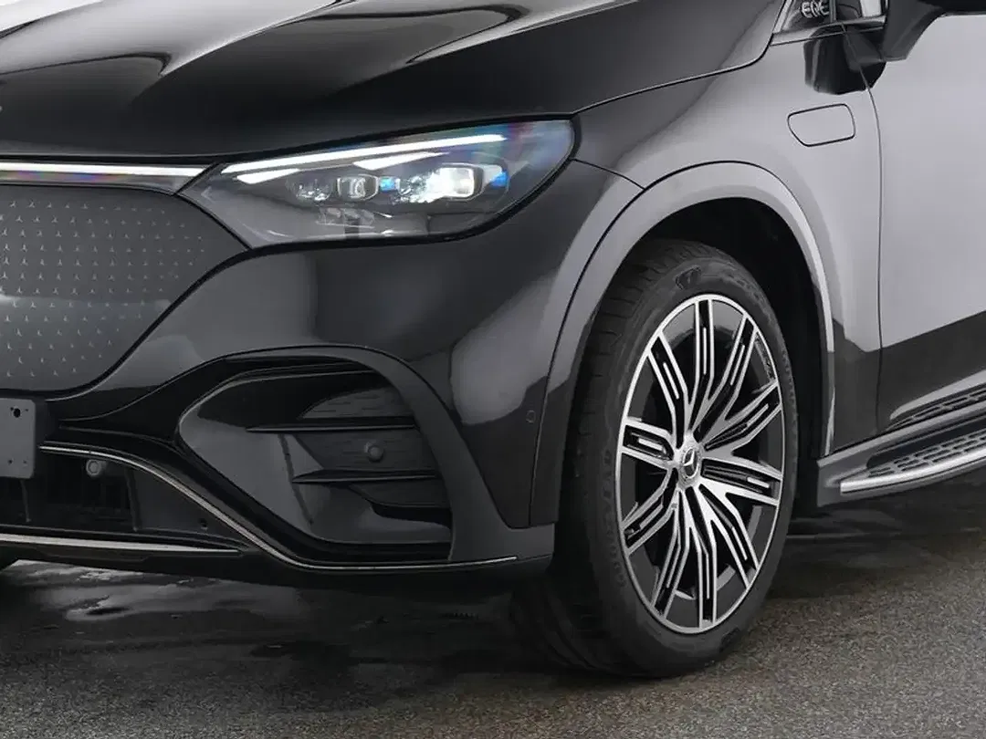 Mercedes-Benz EQE SUV 350 4MATIC AMG AIRMATIC Night - Thumbnail 2