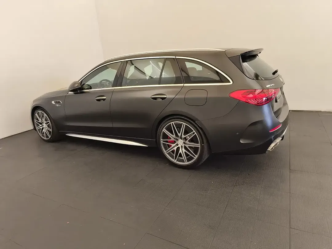 Mercedes-Benz C 63 AMG - Thumbnail 7