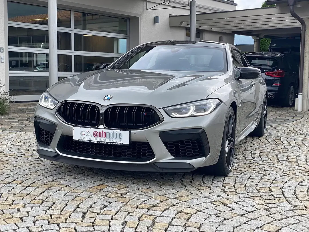 BMW M8 - Afbeelding 1