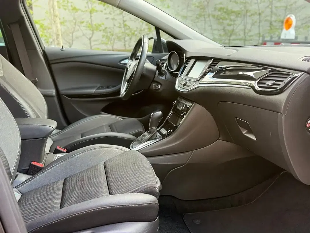 Opel Astra Elegance - Thumbnail 14