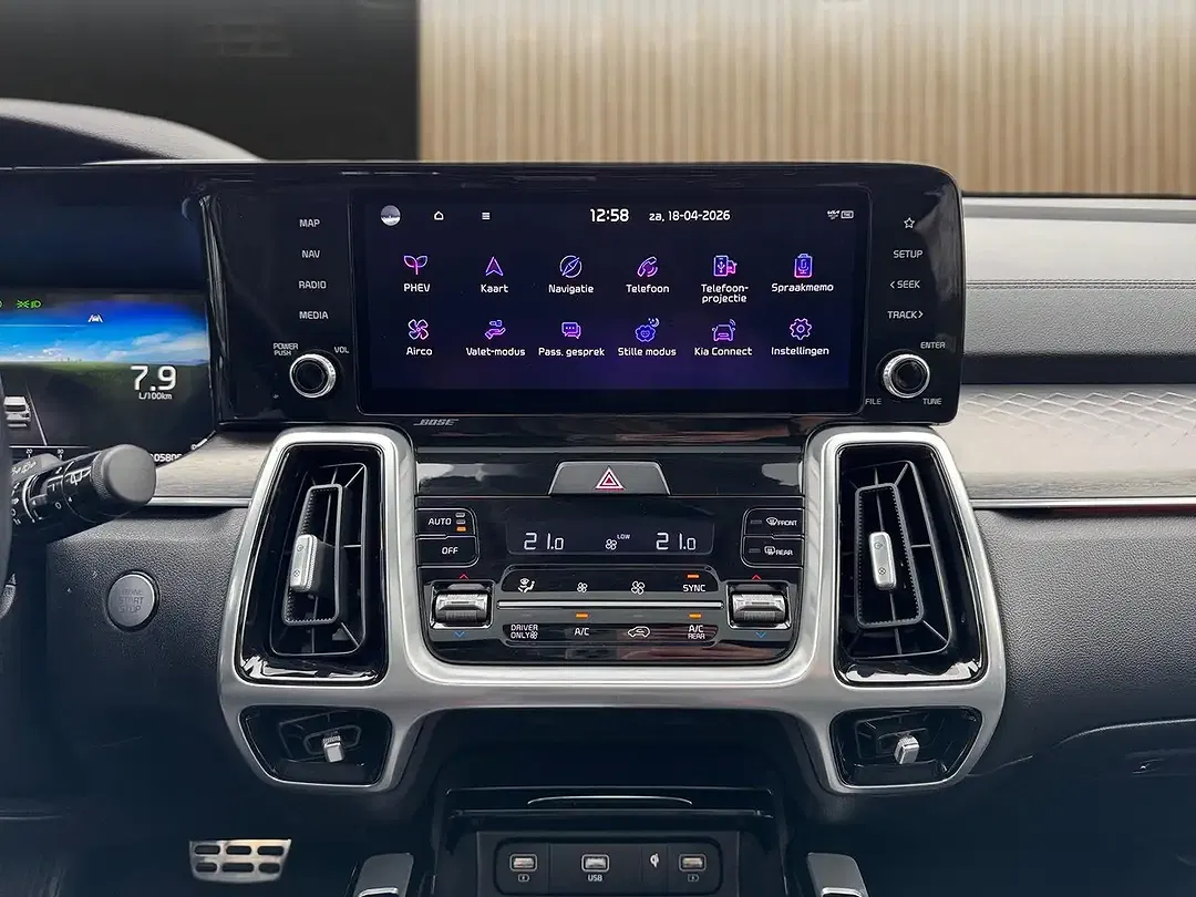 Kia Sorento 1.6 T-GDI PHEV AWD - Thumbnail 13