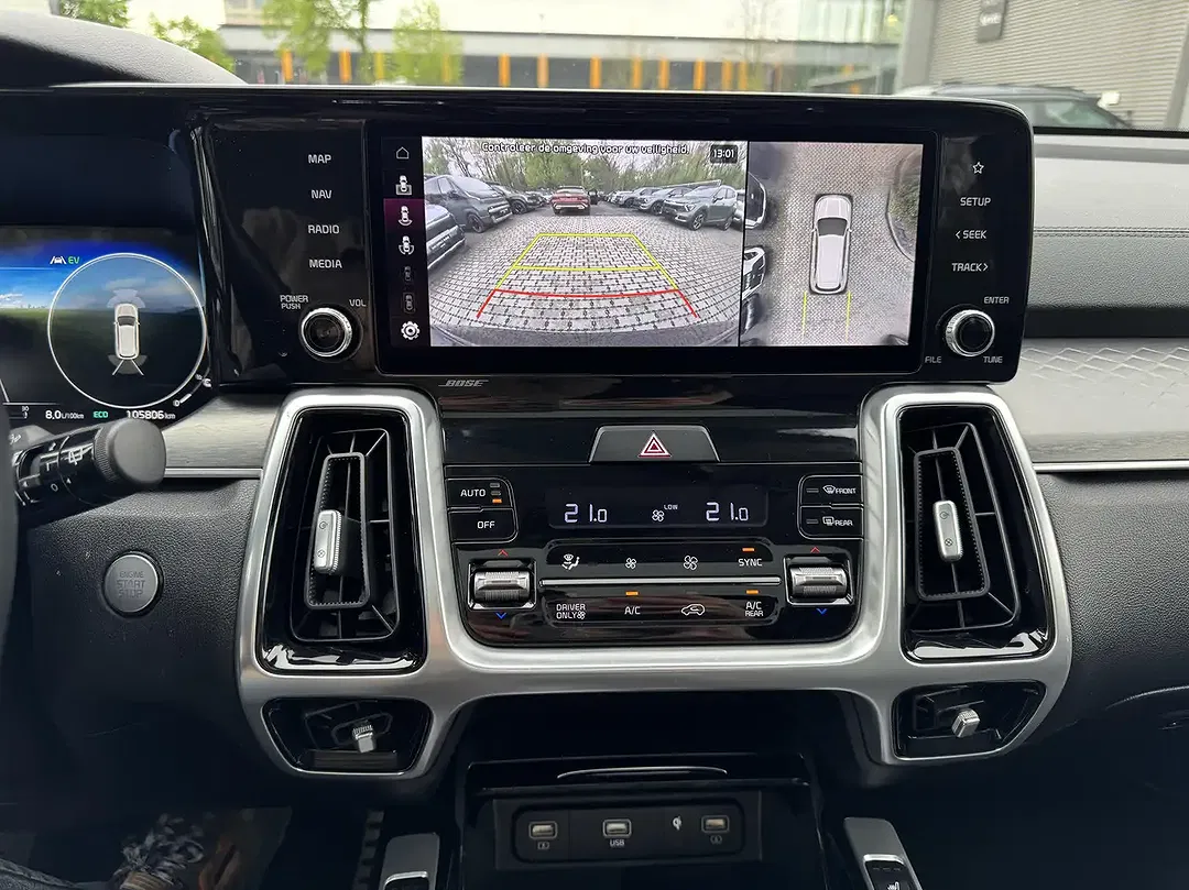 Kia Sorento 1.6 T-GDI PHEV AWD - Thumbnail 14