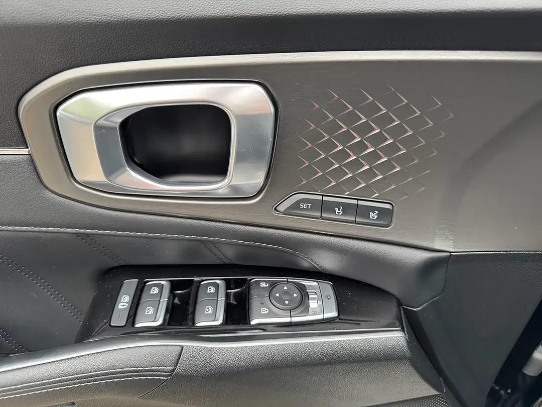 Kia Sorento 1.6 T-GDI PHEV AWD - Thumbnail 19