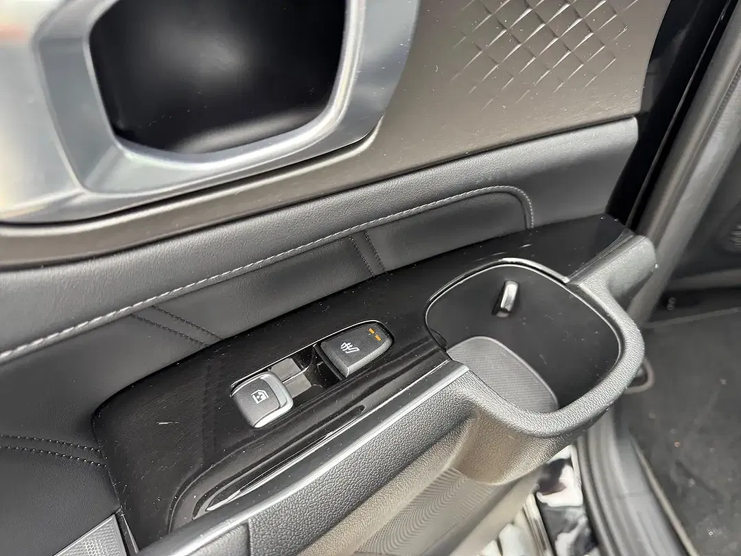 Kia Sorento 1.6 T-GDI PHEV AWD - Thumbnail 23