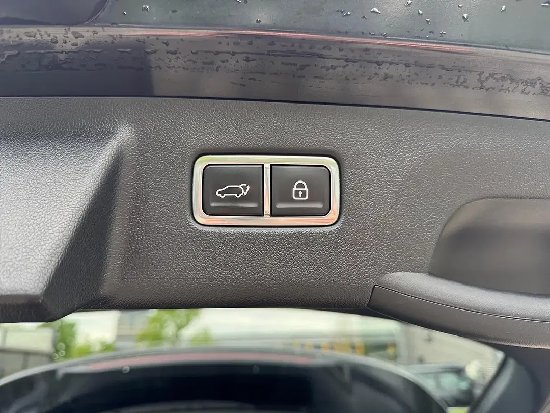 Kia Sorento 1.6 T-GDI PHEV AWD - Thumbnail 28