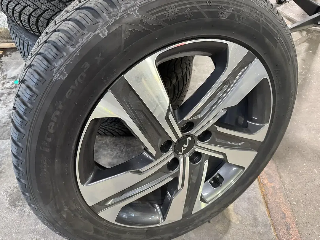 Kia Sorento 1.6 T-GDI PHEV AWD - Thumbnail 29