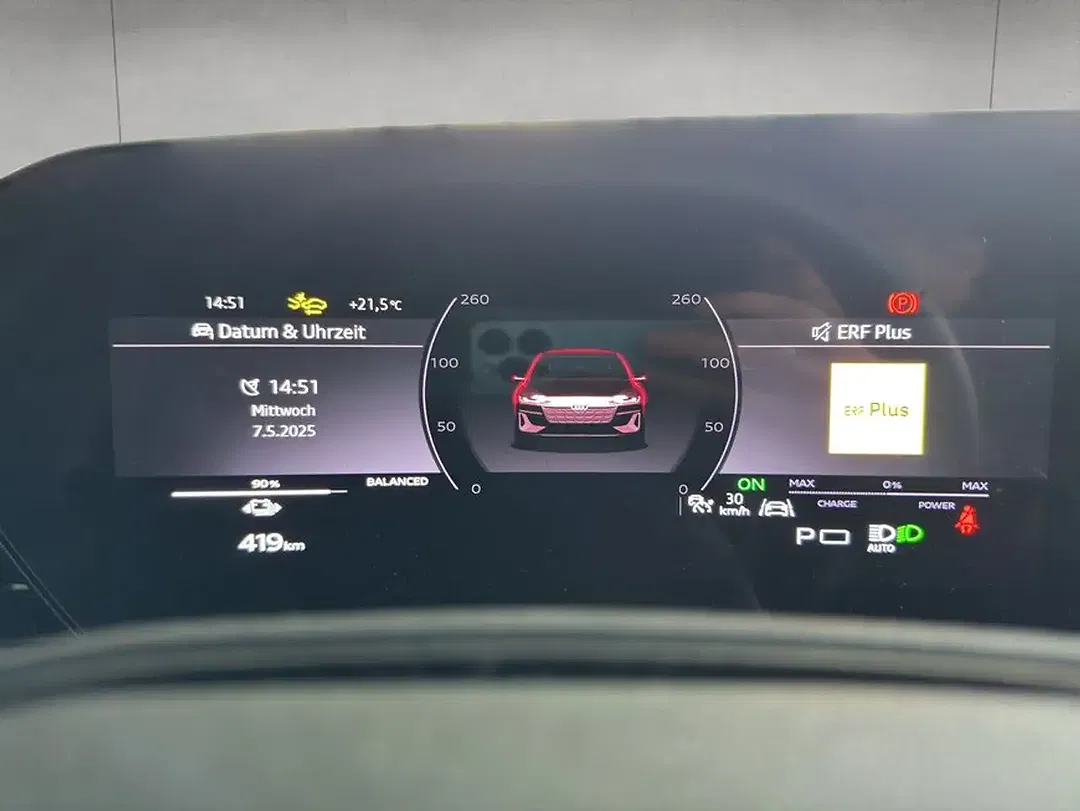 Audi S6 e-tron quattro Avant Edition One - Thumbnail 12