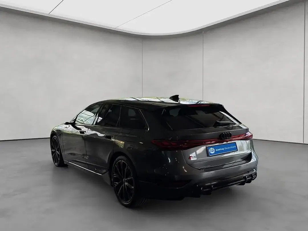 Audi S6 e-tron quattro Avant Edition One - Thumbnail 3
