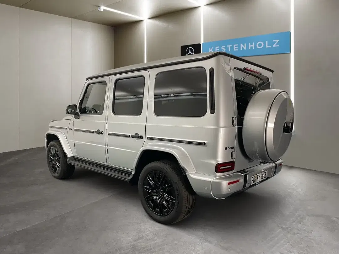 Mercedes-Benz G 580 AMG Burmester Night - Thumbnail 5