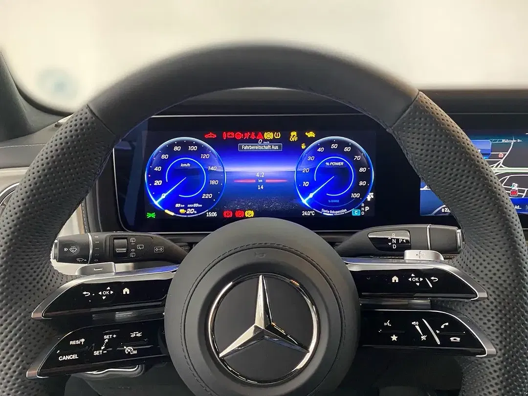 Mercedes-Benz G 580 AMG Burmester Night - Thumbnail 8