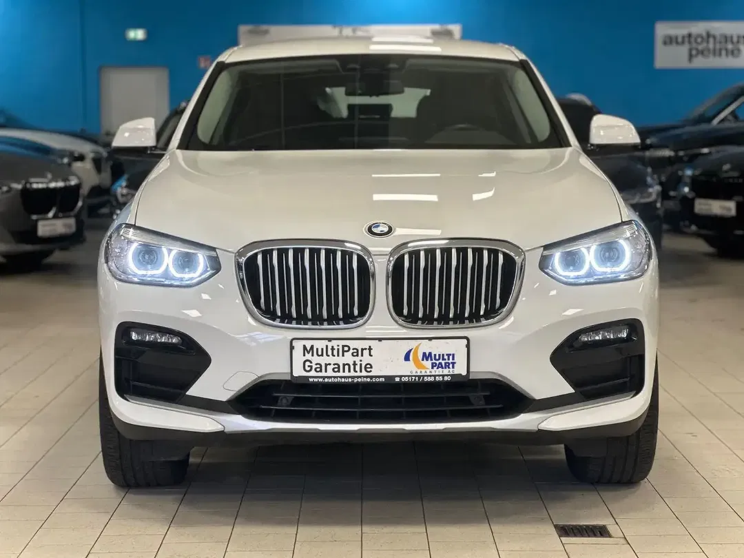 BMW X4 AUT xDrive xLine - Thumbnail 3