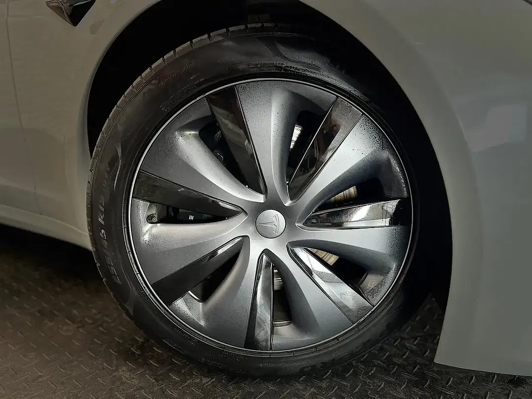 Tesla Model S 100 kWh Dual Motor Long Range - Thumbnail 9