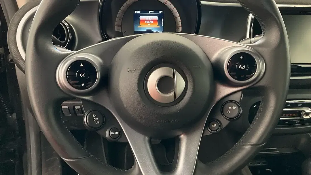 smart forTwo - Thumbnail 3