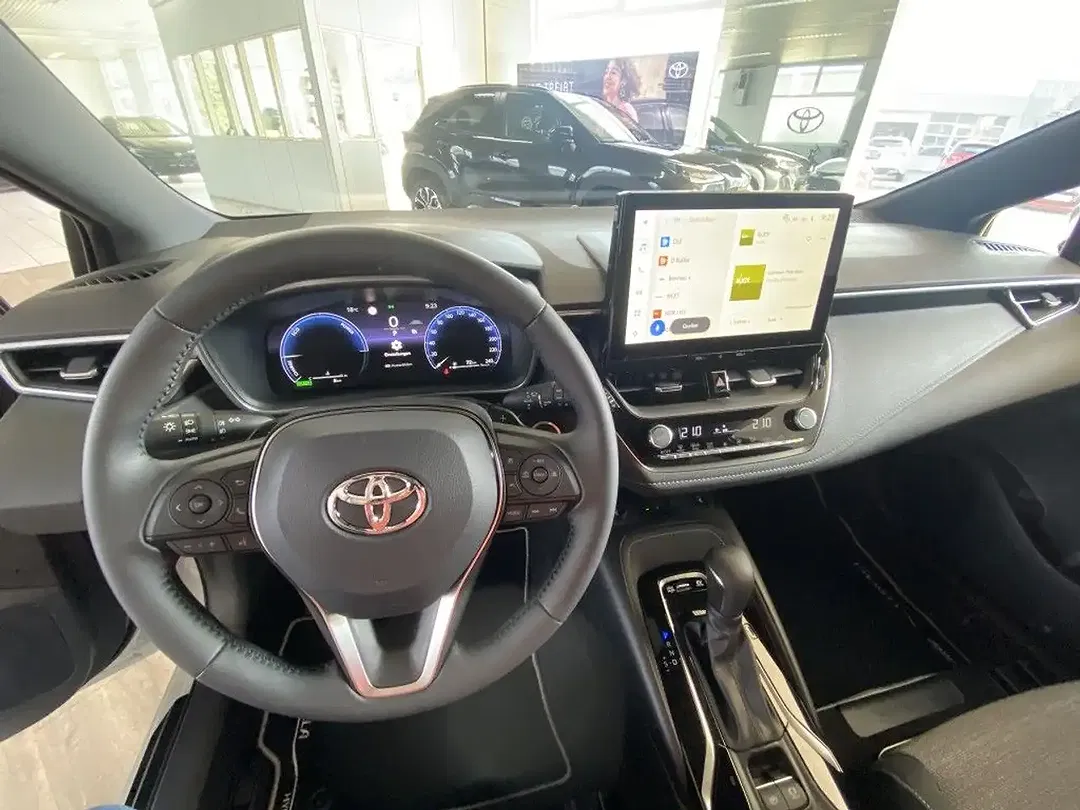 Toyota Corolla Hybrid Teamplayer - Thumbnail 13