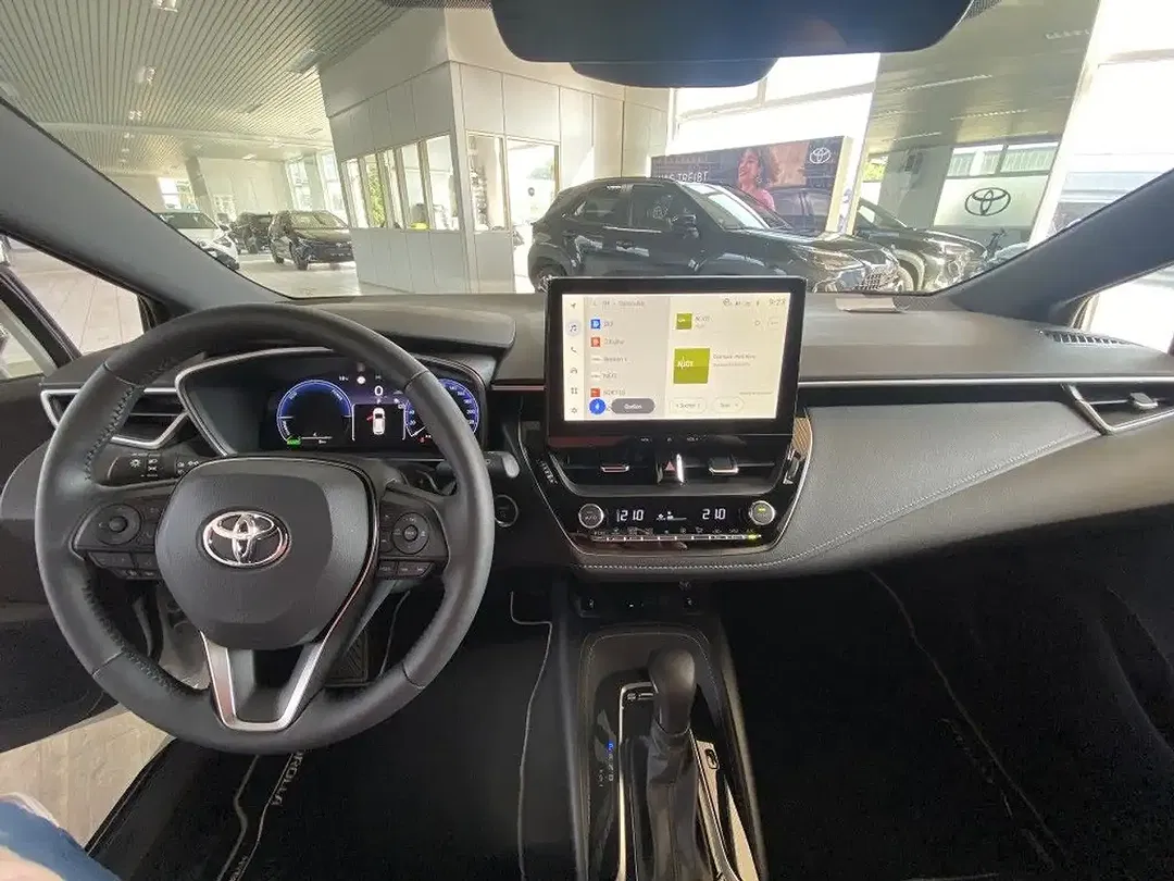 Toyota Corolla Hybrid Teamplayer - foto 15