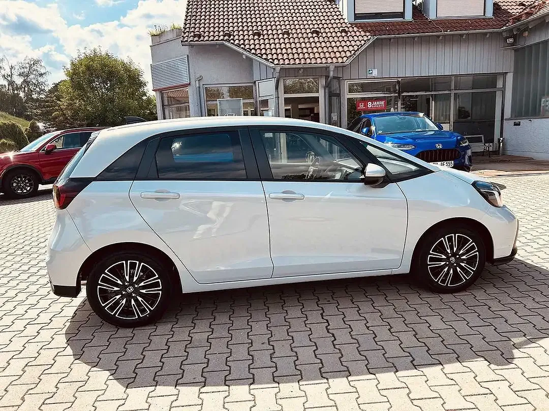 Honda Jazz 1.5 Hybrid e:HEV i-MMD Advance - Thumbnail 8