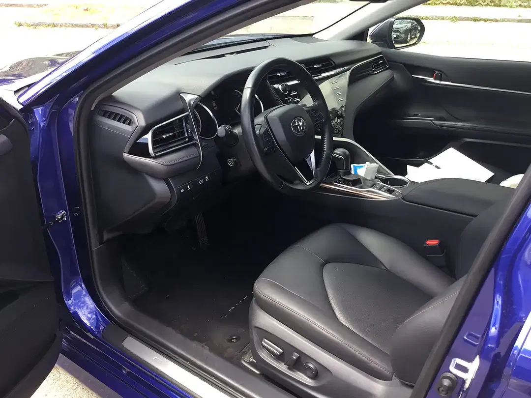 Toyota Camry AUT Hybrid Lounge - Thumbnail 8