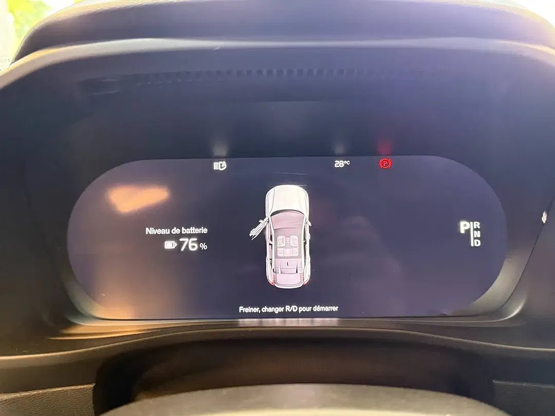 Volvo C40 Recharge Edition - Thumbnail 11
