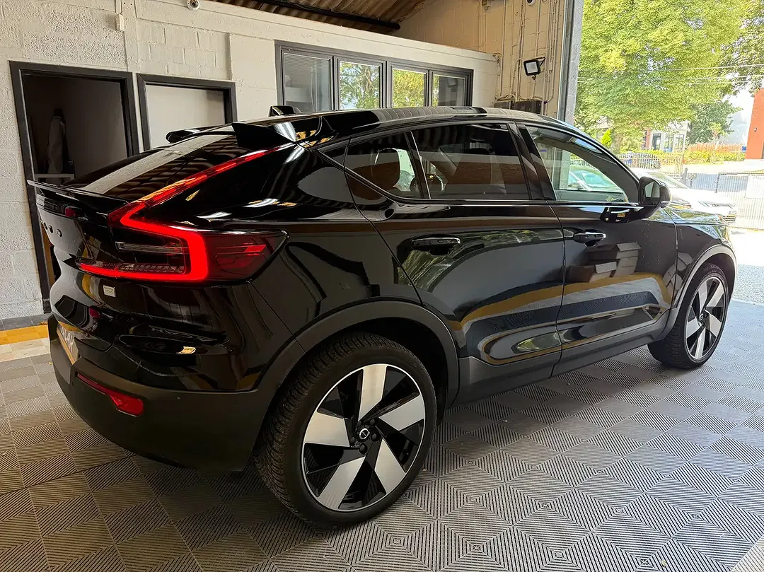 Volvo C40 Recharge Edition - Thumbnail 4