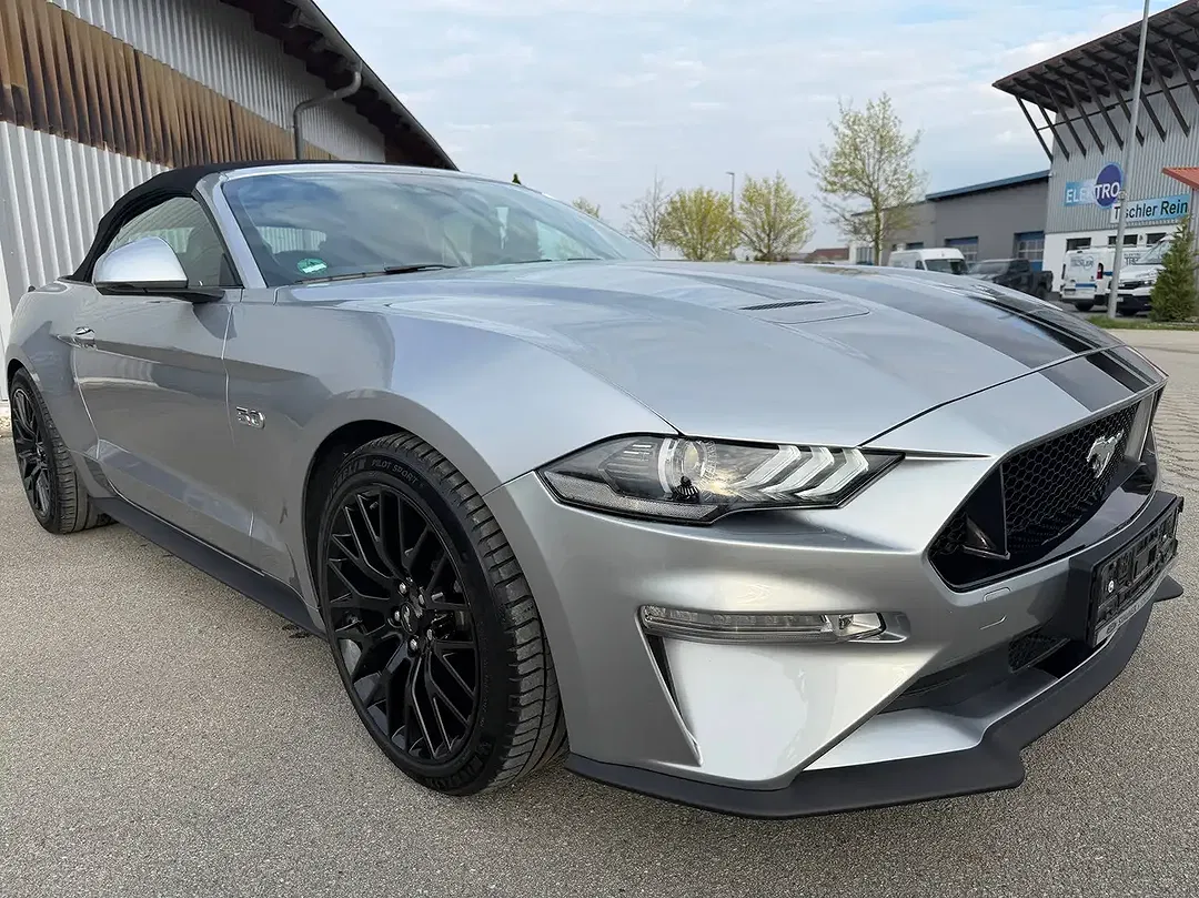 Ford Mustang GT - Thumbnail 7