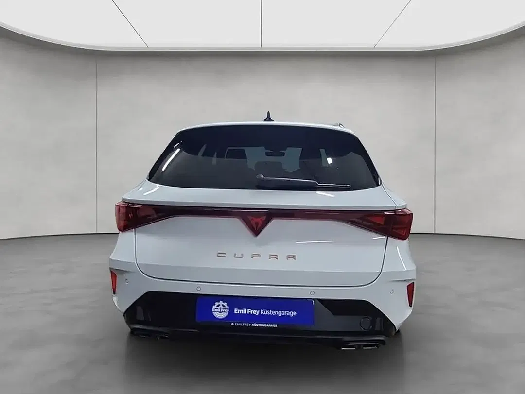 CUPRA Leon 1.5 eTSI DSG Matrix LED Sportstourer - Thumbnail 4