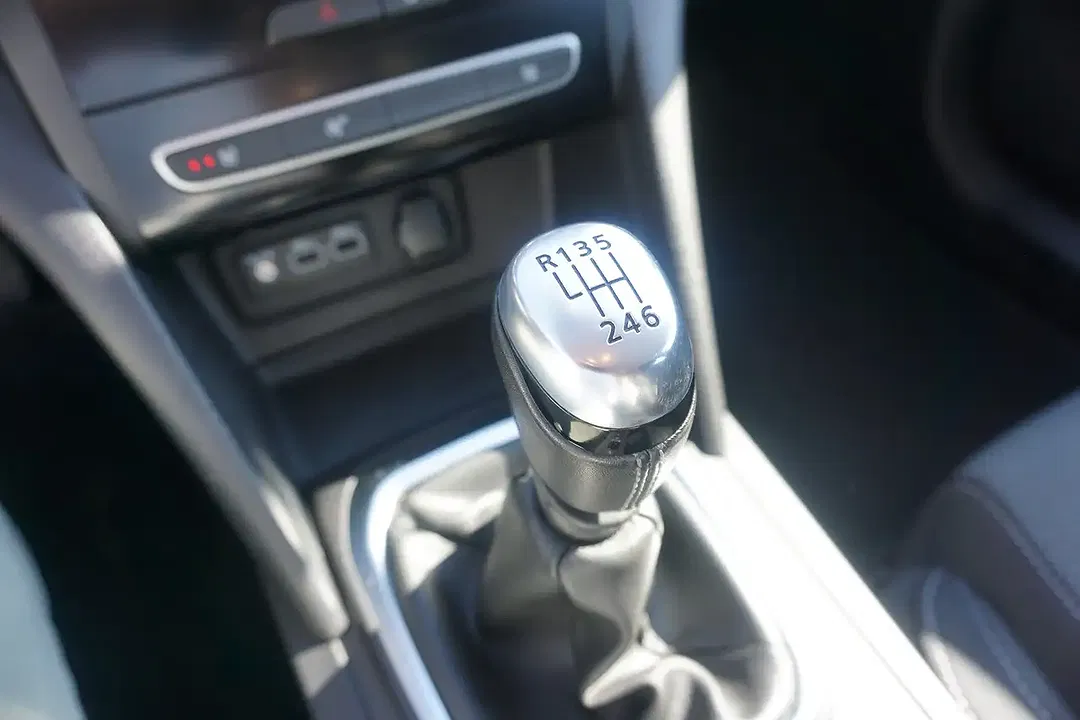 Renault Megane 1.3 TCe Equilibre - Thumbnail 20